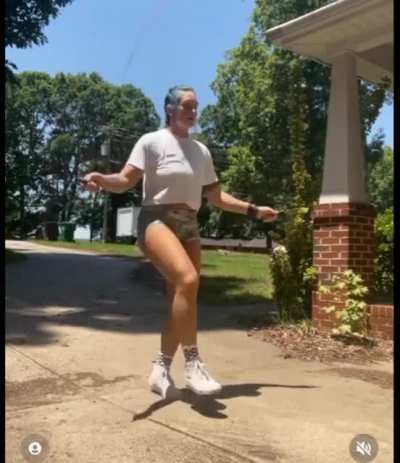 Kris skipping
