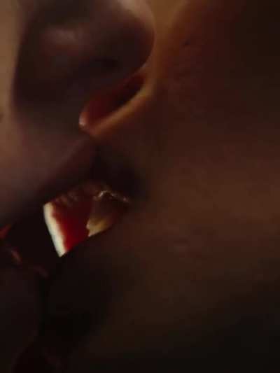 Megan Fox and Amanda Seyfried with a really fucking hot kiss!