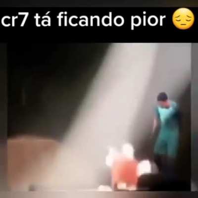 S&oacute; dele ter entrado no free fire😥