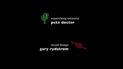 At the start of Toy Story (1995), Randy Newman sings &ldquo;You&rsquo;ve got a Friend in me&rdquo; on his own. In the end credits, he sings it in a duet with Lyle Lovett. At first, Woody is Andy's only favorite toy, so one singer. In the end, Woody and Buzz are both Andy's