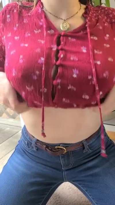 SWEET TITS