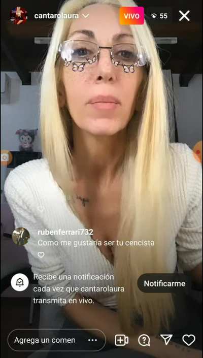 flash boobs