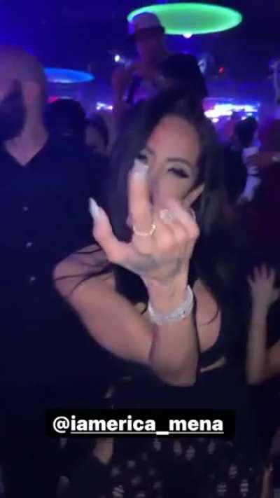 💃