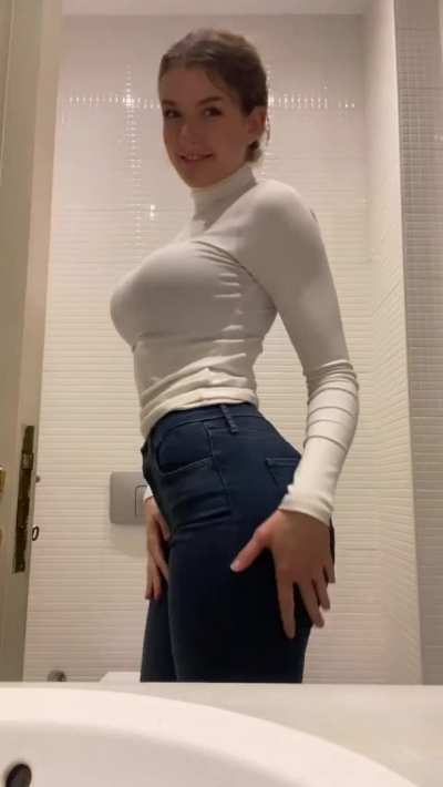 She's so damn fine