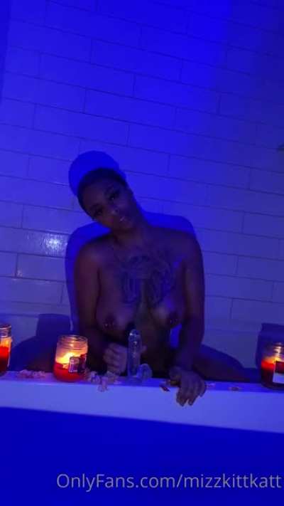 $5 entry fee. (11,600) videos and it&rsquo;s 300+ videos a day in here. No Snitching 🤫. Request Who ever you&rsquo;d like to see (95% chance there vid is here) NYC/ATL/MIA/LA/CHI (For access to telegram group chat text me in messages)