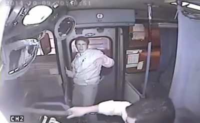 Trying to steal a bus passenger&rsquo;s purse