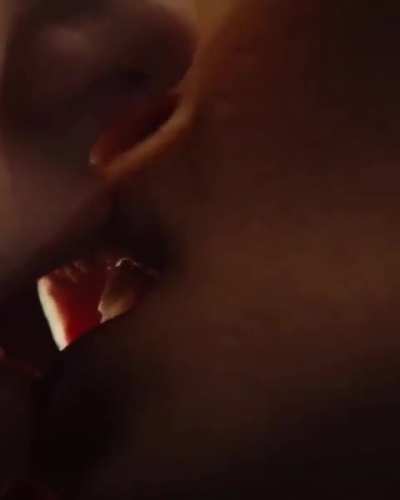 Kissing Megan Fox - Jennifer's Body (2009)