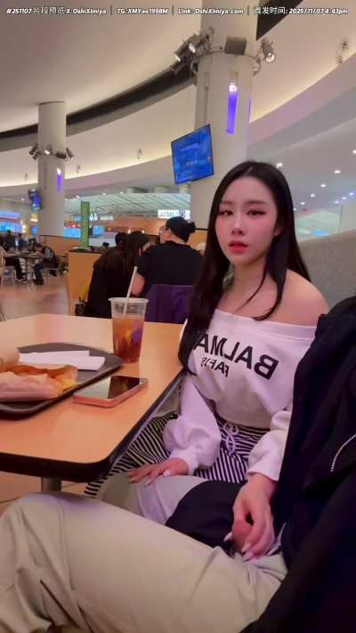 Dessert at the Food Court