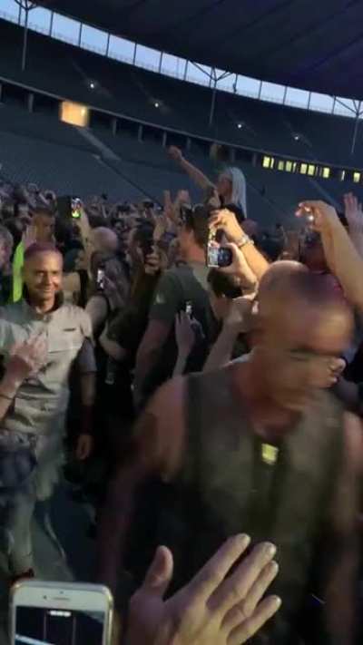 Me getting close to the band last year in Berlin. Also Rzk&rsquo;s high five 😂