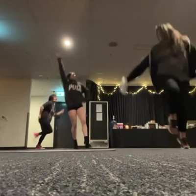 Backstage bounce