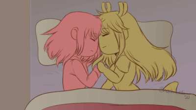Tohru and Kobayashi sleep snuggling [Dragon Maid]