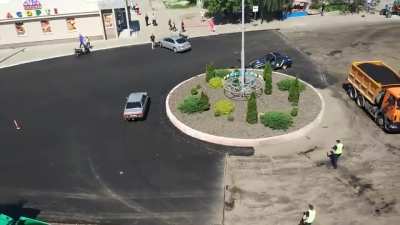 The cops are more drunk than this driver