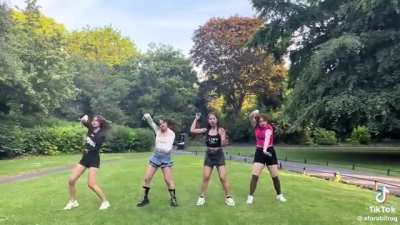 Man shouts at girls making a Tik Tok video in Stephen&rsquo;s green (Dublin)