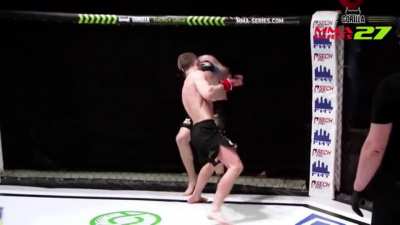 One of the nastiest body shot combinations I’ve seen