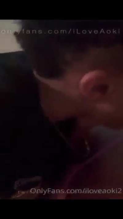 Mommy helps me nut 