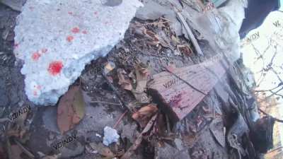 Uncut Footage of Melee Fight Between A Russian And Ukrainian Soldier (POV)