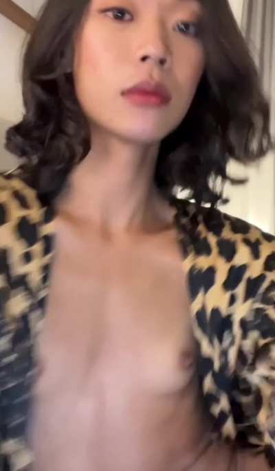 Hi, I'm a slut