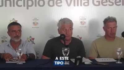 Intendente de Villa Gesell enojado porque no puede cobrar impuestos sobre los paquetes de compras online que se entregan en el municipio.