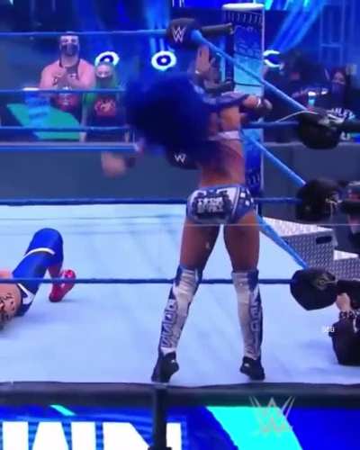 Sasha is so extra I love her so much 😂❤