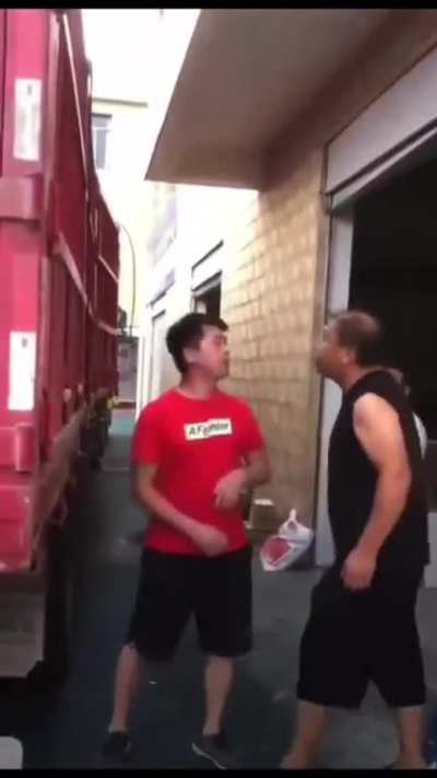 Spit war.
