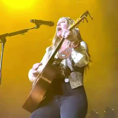 Lainey Wilson