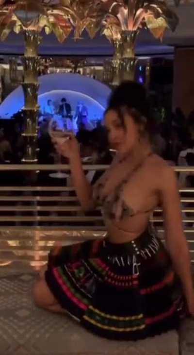 😈😈😈