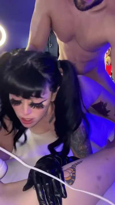 Don&rsquo;t you just love watching us fuck Alice? 😍😍 This entire shoot is going on our OF wall, don&rsquo;t miss it 🔥🖤