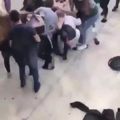 Krl olha os deuses