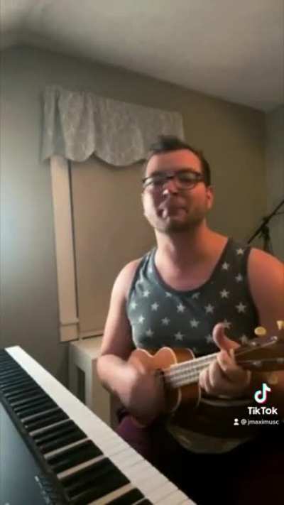 My ukulele rendition of Deathbed (Coffee For Your Head) by Powfu, the most TikTok-iest song I could think of covering 😂☕️