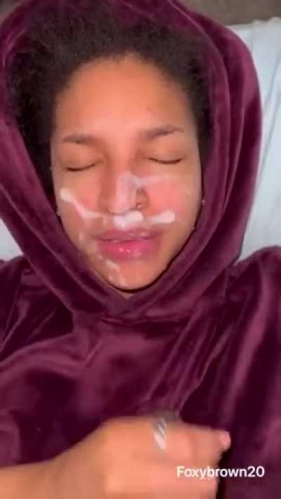 Huge cumshot