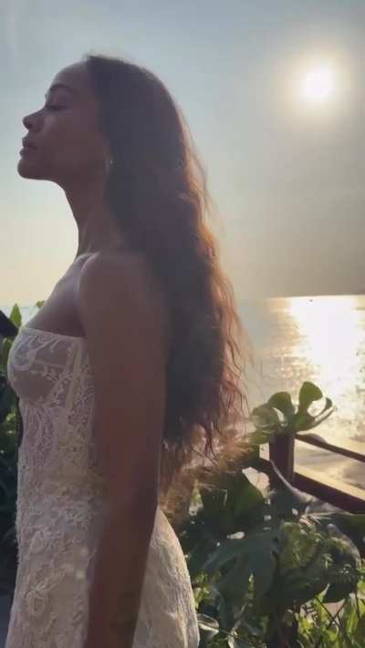 Zoe Saldana