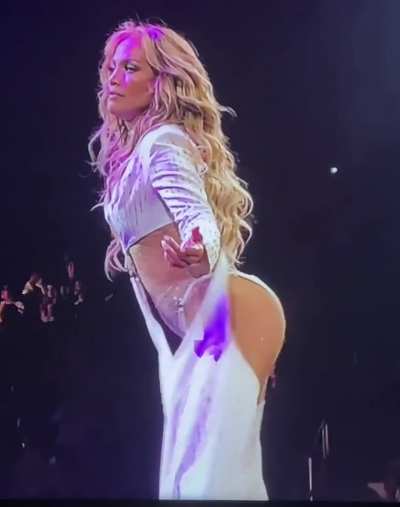 Jennifer Lopez juicy milf ass