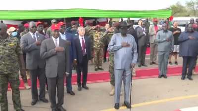 President of South Sudan, Salva Kiir Mayardit, wets himself