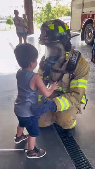 Boy &ldquo;Sees&rdquo; A Firefighter For The First Time