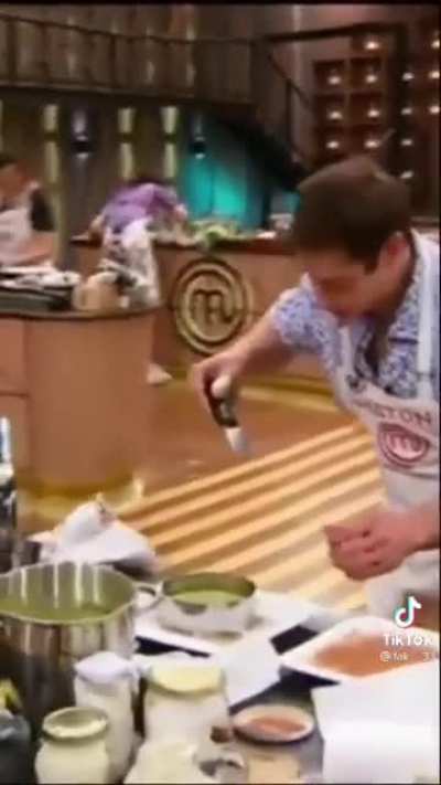 Pero agarr&aacute; el cuchishitoOo 👃
