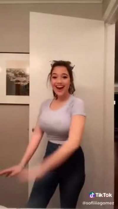 Tiktok Jiggles