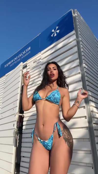 Irresistible.