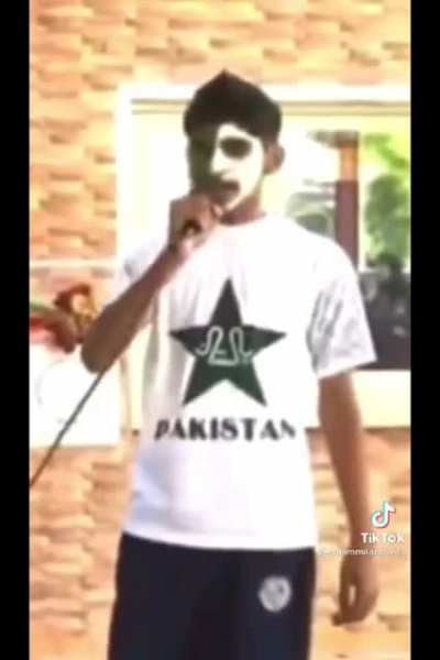 What's the most attractive race? 🇵🇰