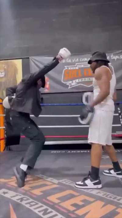 If Michael Jackson Was a Boxer&hellip;