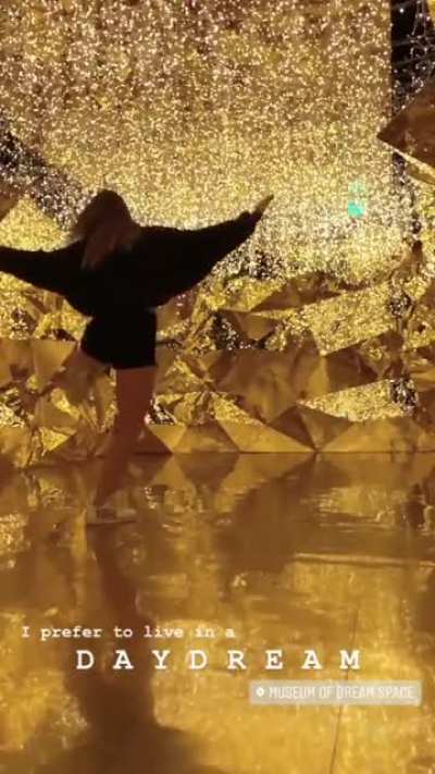 Slowmo Dance
