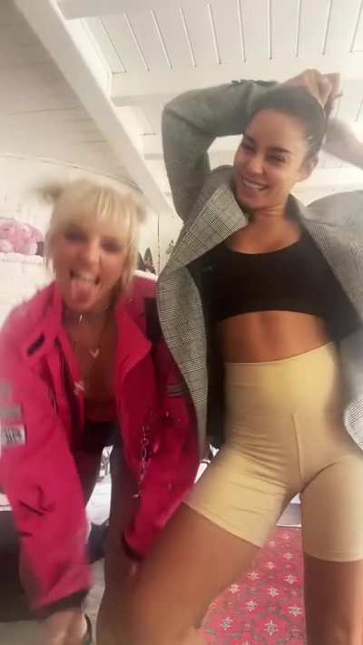 looking hot with GG