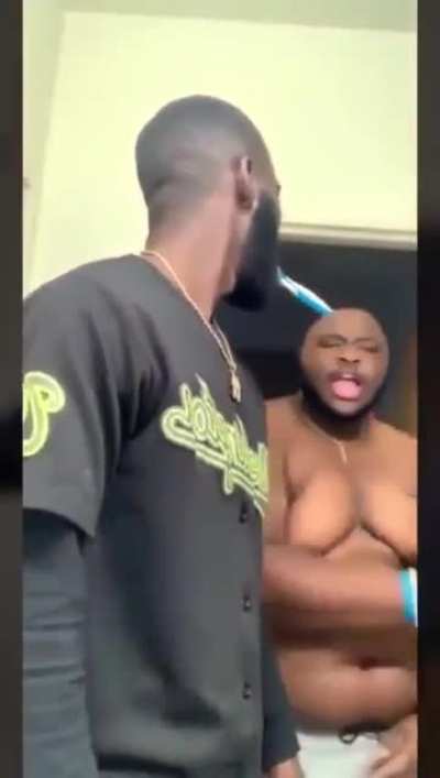 MOOOOOOOOBS