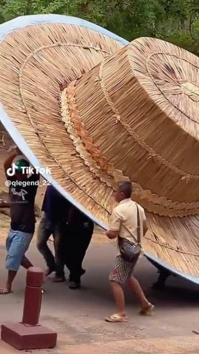 ..of a straw hat