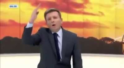Apresentador BANIDO!