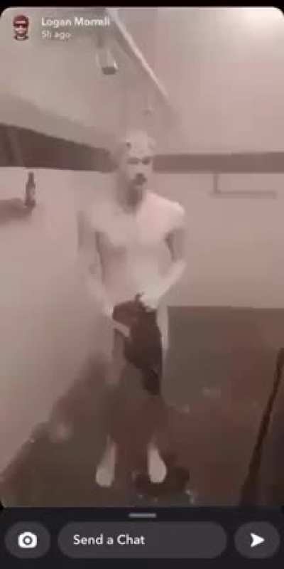 To cover yourself in oil based paint.