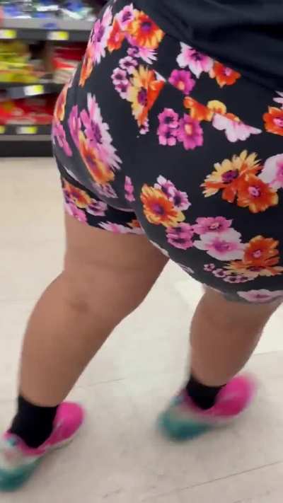 Huge Latina Ass