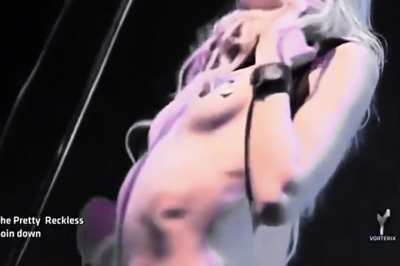 Taylor Momsen