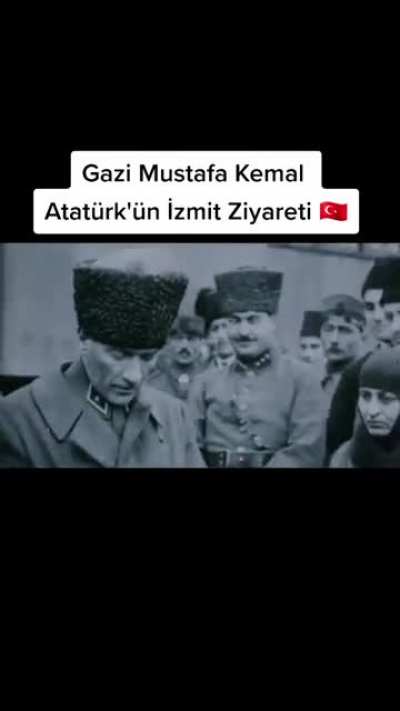 G&ouml;z&uuml;ne toz ka&ccedil;anlar izleyip dinlesin bunu