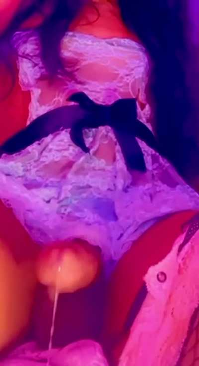 Do you mind girls who cum while riding you?