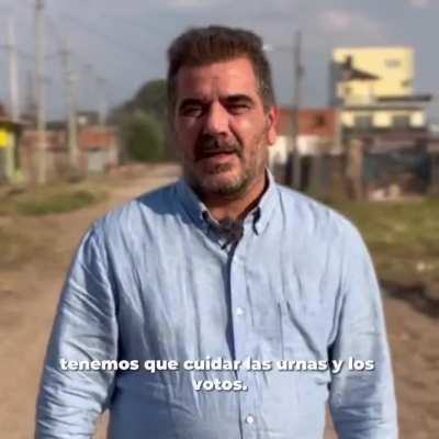 el que lo quiere mucho a Ritondo es su asesor de imagen